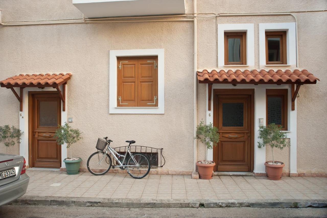 Athina Apartment דלפי מראה חיצוני תמונה
